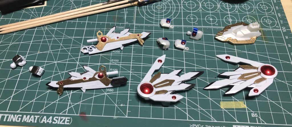 うーんうーん…もう玉塗りは嫌だぁ…