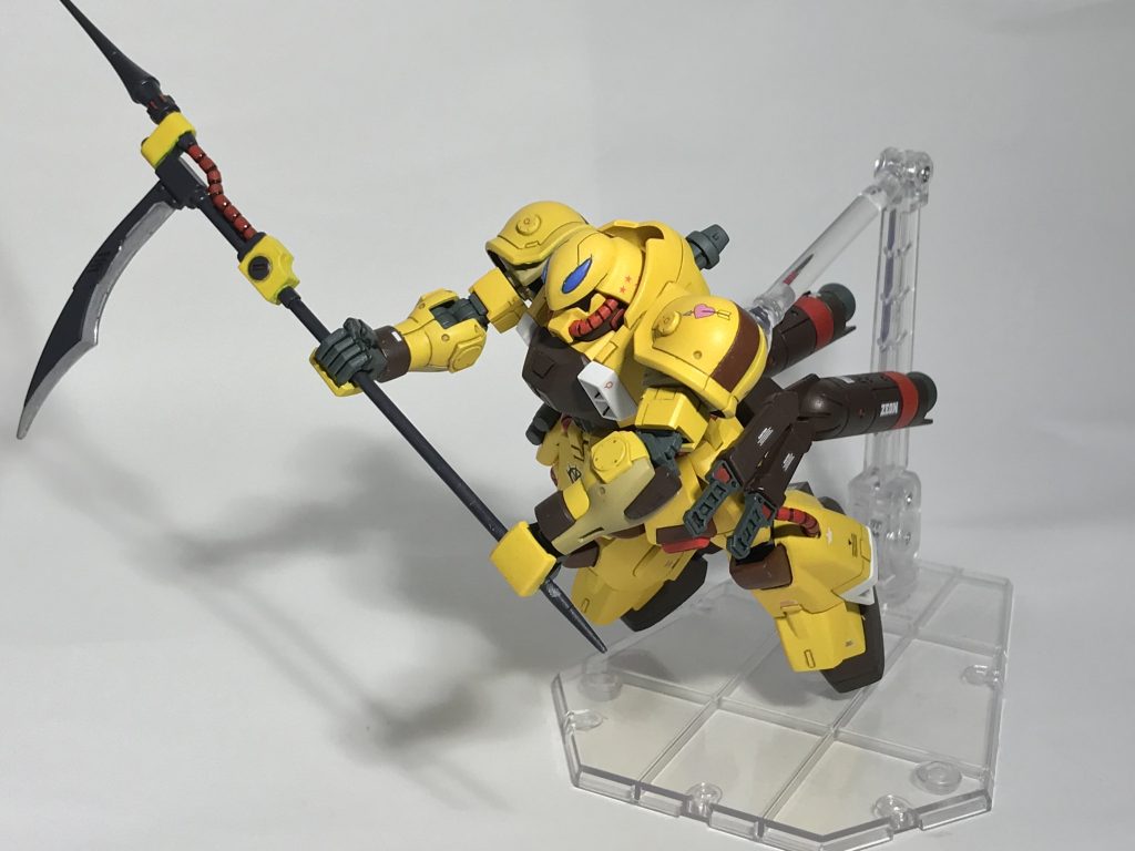 宇宙での高速戦闘も可能