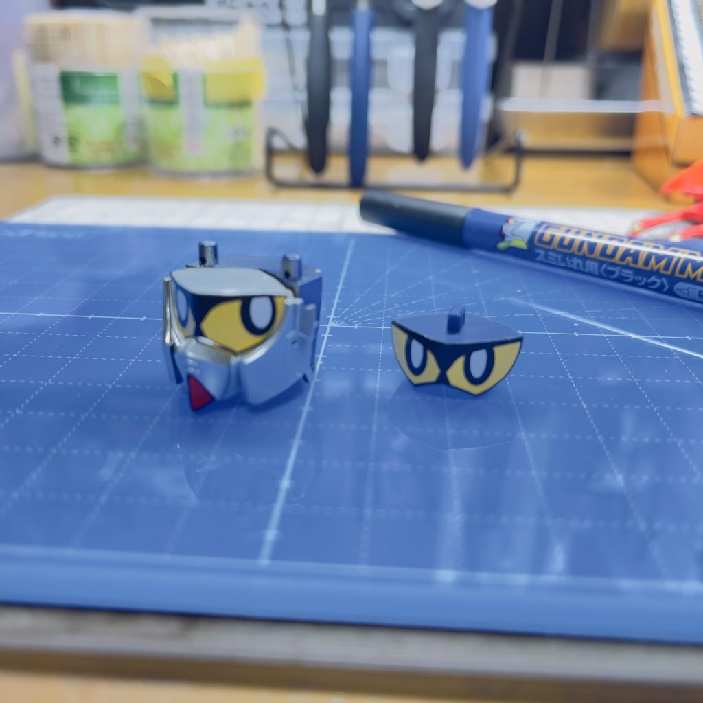 頭に固定するための支柱は設けませんでしたが削って調整すれば動かなくなるのでレジン複製はお手軽だと思います。百均ってスゴい!