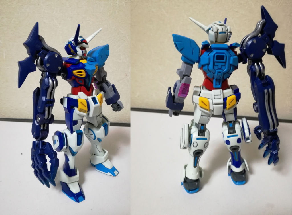 異形感を出すために右手にゼルトザームアームを使用．右側をゼルトザームアームの色に合わせて部分的に青で塗装．月光弓の矢のために左手はディナイアルガンダムの物を使用．