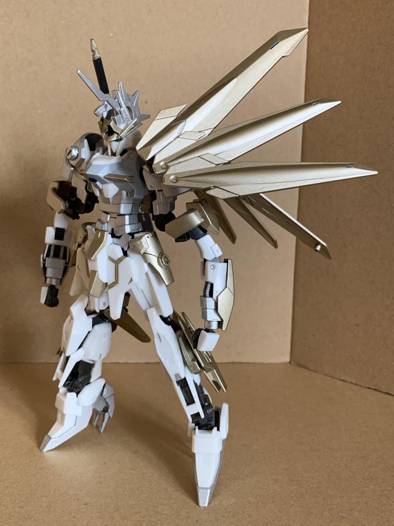 月虹の幻装兵フェガロフォス・ランヴォ–5枚目/制作者：T.K(てぃ〜け〜)