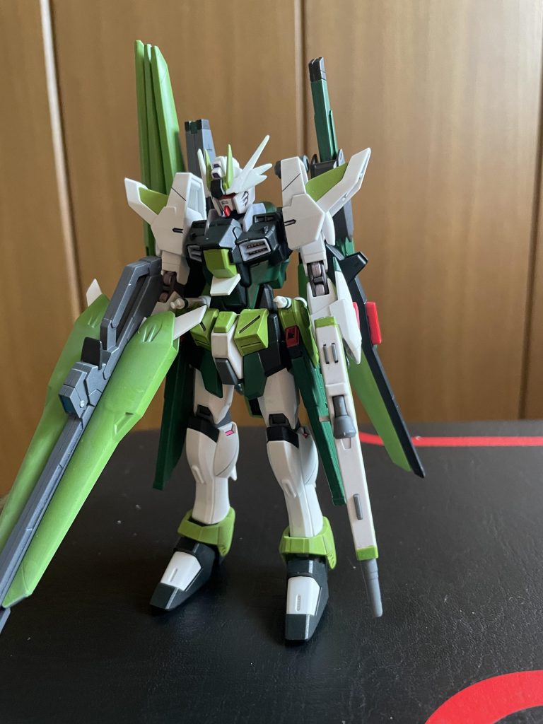 アンテナの左側にYuNiの癖毛みたいなのつけた