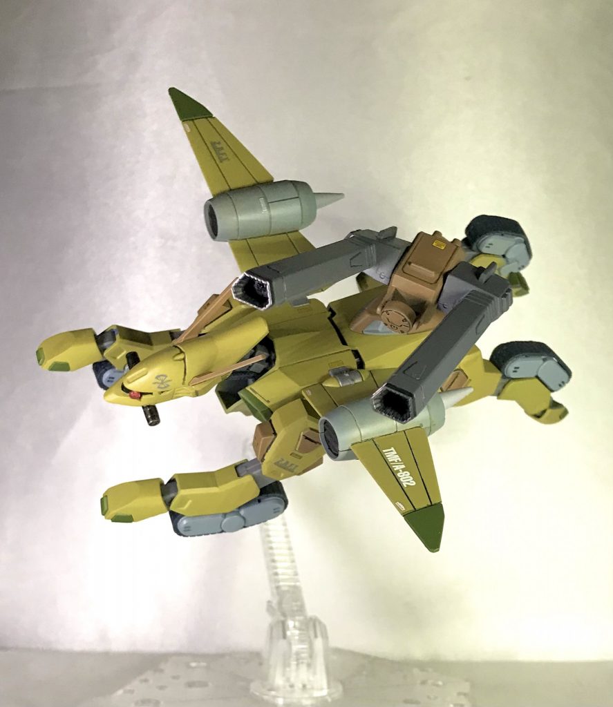 可動域に関しては、人型ではないため比較する事が出来ないものの、取らせたいポージングはしっかり出来る柔軟な作りとなっているので遊び甲斐もしっかりあって堪能出来るキットでした✨ また、今回モノアイはHアイズを両面テープで貼りつけているだけなので可動(？)させる事が可能です！