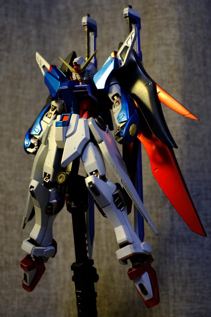 デスティニーガンダムC.W.S–2枚目/制作者：すべり柱