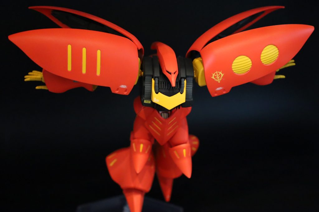 空をかける優雅な姿、キュベレイ美しい。。。