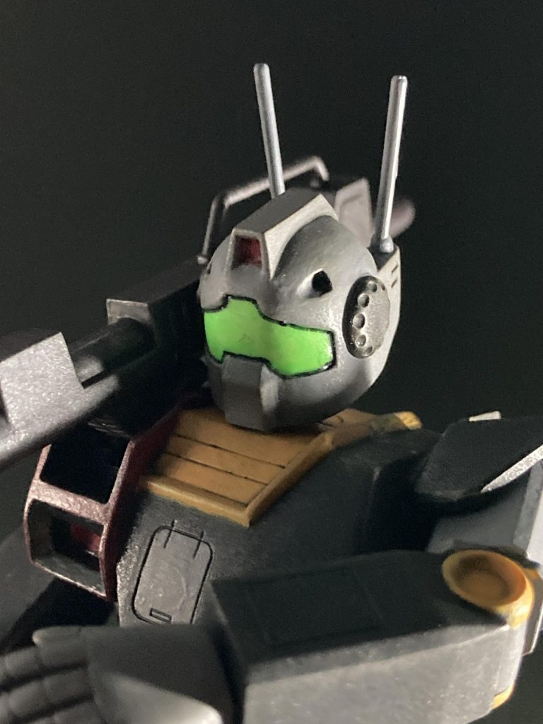 メインカメラは夜光塗料で塗ってます🔦