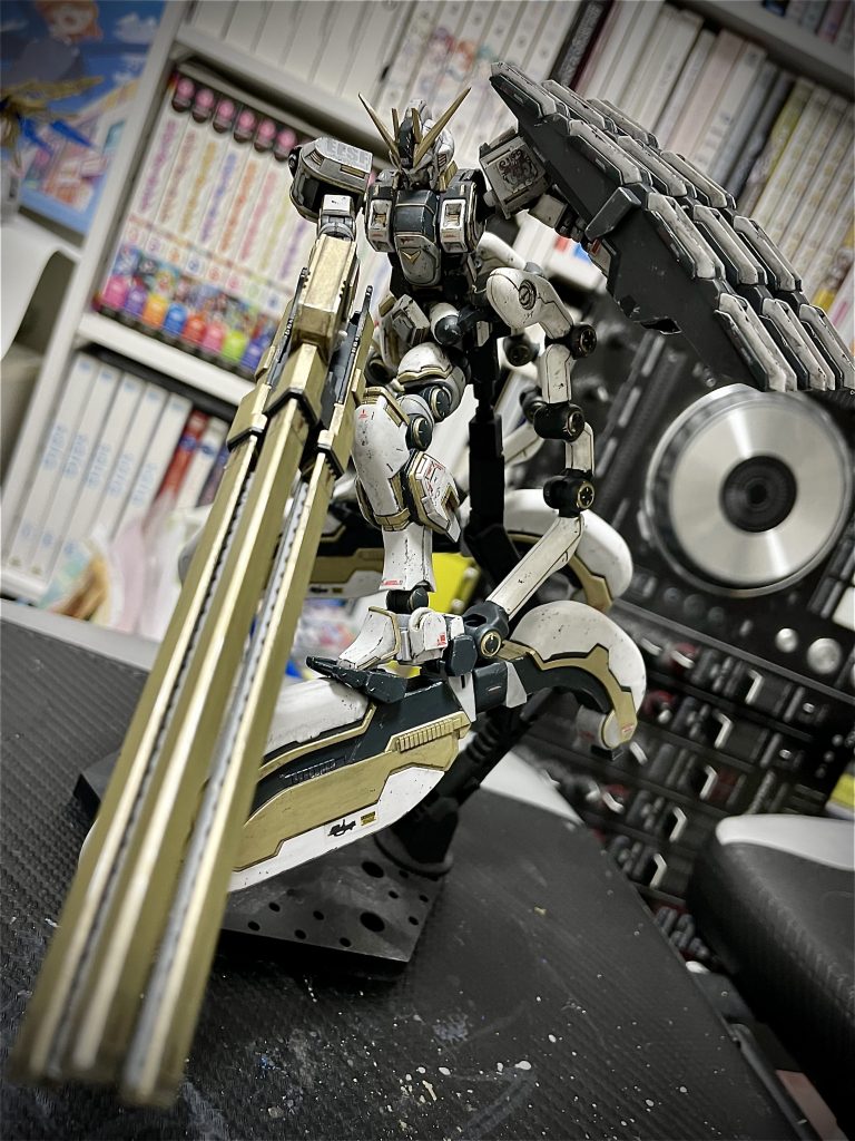 でっかいレールガン、かっちょいい。