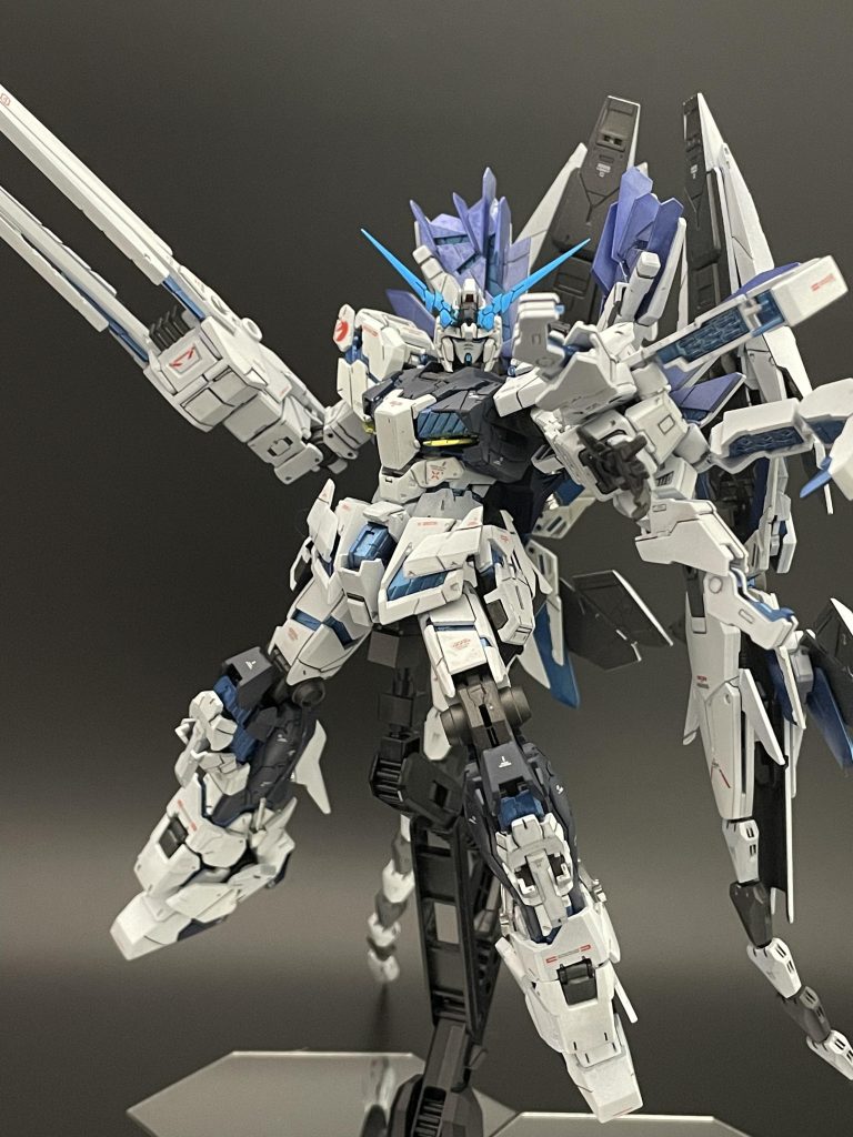 アームドアーマーVNも下側の爪がひとつ流れてしまったのでプラ板で作成しました。ザルからこぼれ落ちてしまったんじゃ...