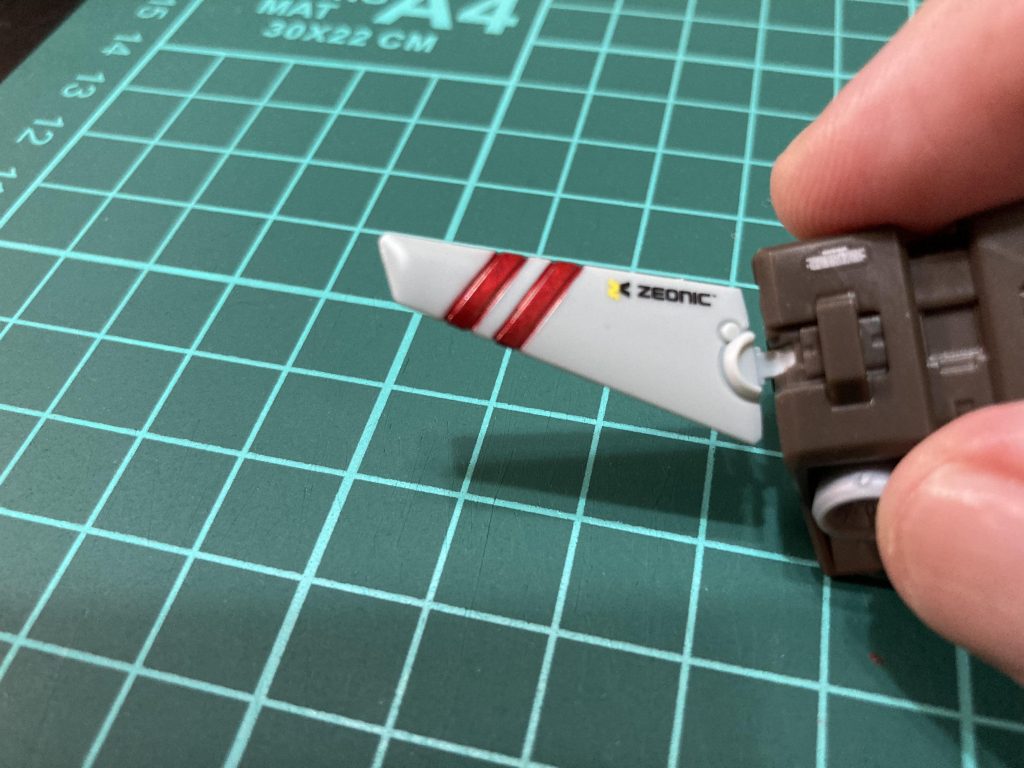 「巻く」水転写デカール失敗し、デカール投げ捨てる💢かわりに初めてのガンマカ塗装🎨ドキドキ♡