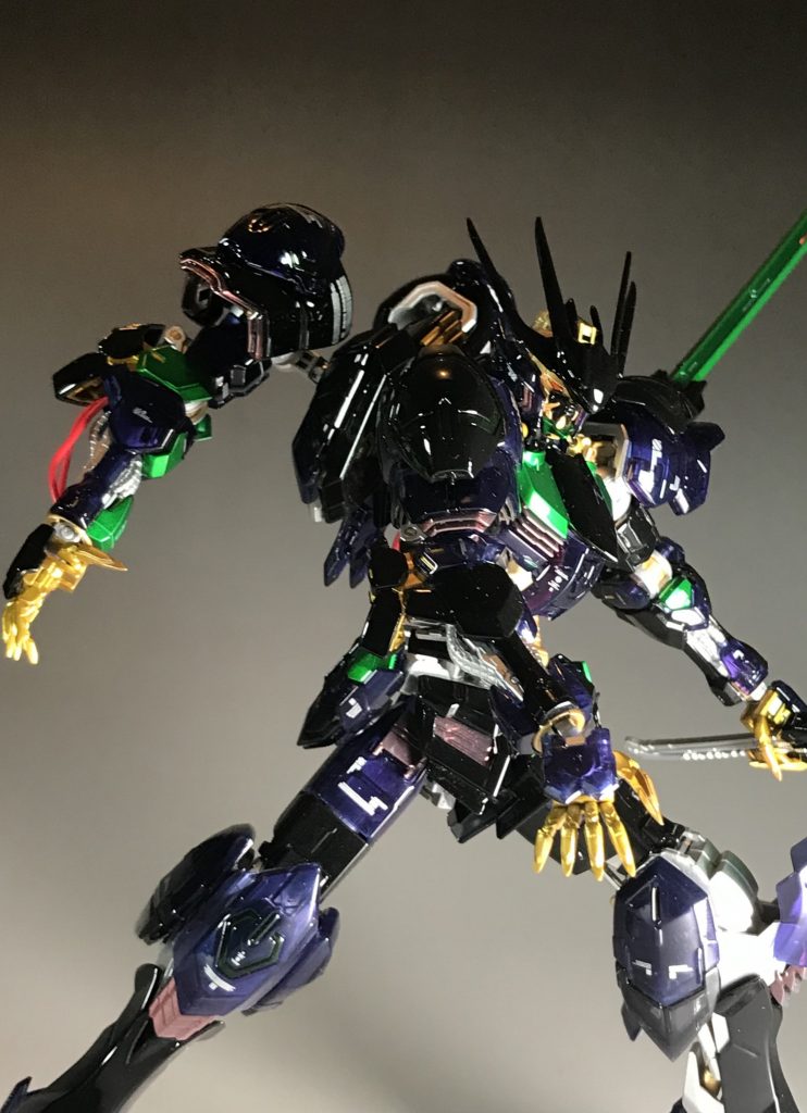 外装オン♪ ディアボリックな雰囲気が出るように撮ってみました