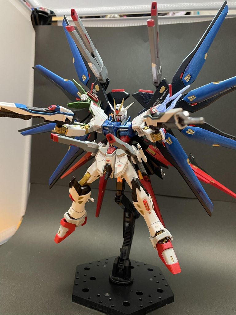 レール砲を前面に引き出しハイマットフルバースト