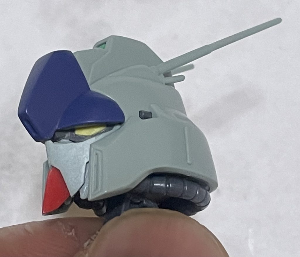 顔面を全面的に作り直してみました。今風に。