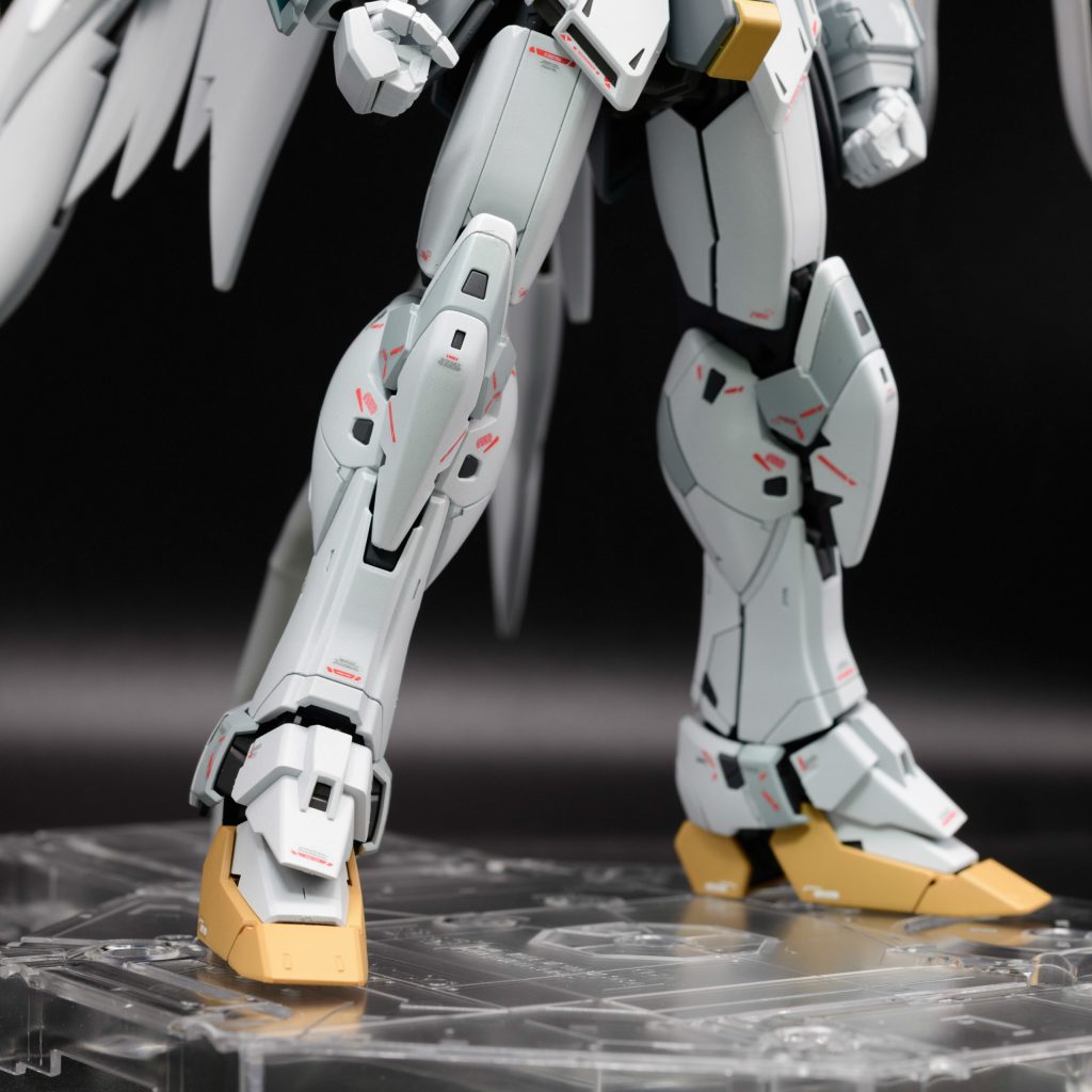 ブラウンカラーはガンプラではあまり使わない色なので勇気が要りましたw