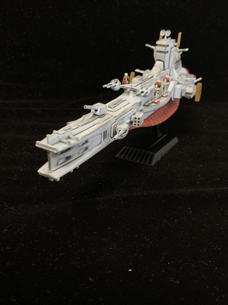 塗装は黒立ち上げからの艶消しで仕上げました。メインの配色は紫:ガイア オーラパープル赤:シタデル メフィストンレッド黄:シタデル アヴァーランドサンセットを使ってます。