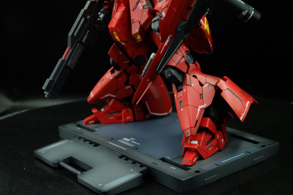 RG 1/144 サザビー MSN-04 徹底 改修 塗裝 完成品｜gemodelsさん