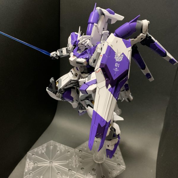 RG Hi-νガンダム
