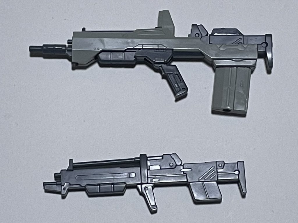 ついでにペラッペラのだっさいライフルも作り直し。ゼータ系なので、ゼータのビームライフルとのミキシング。