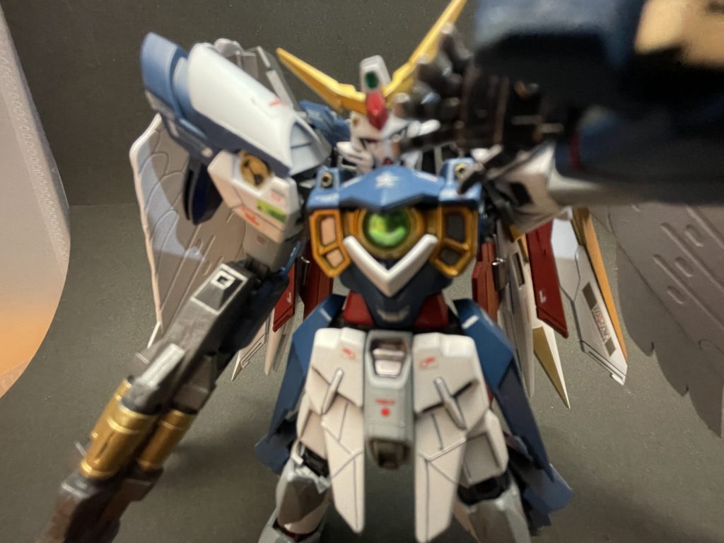 ガンダムWのOP ヒイロくんの真似です笑（上手い事撮影が出来ない）