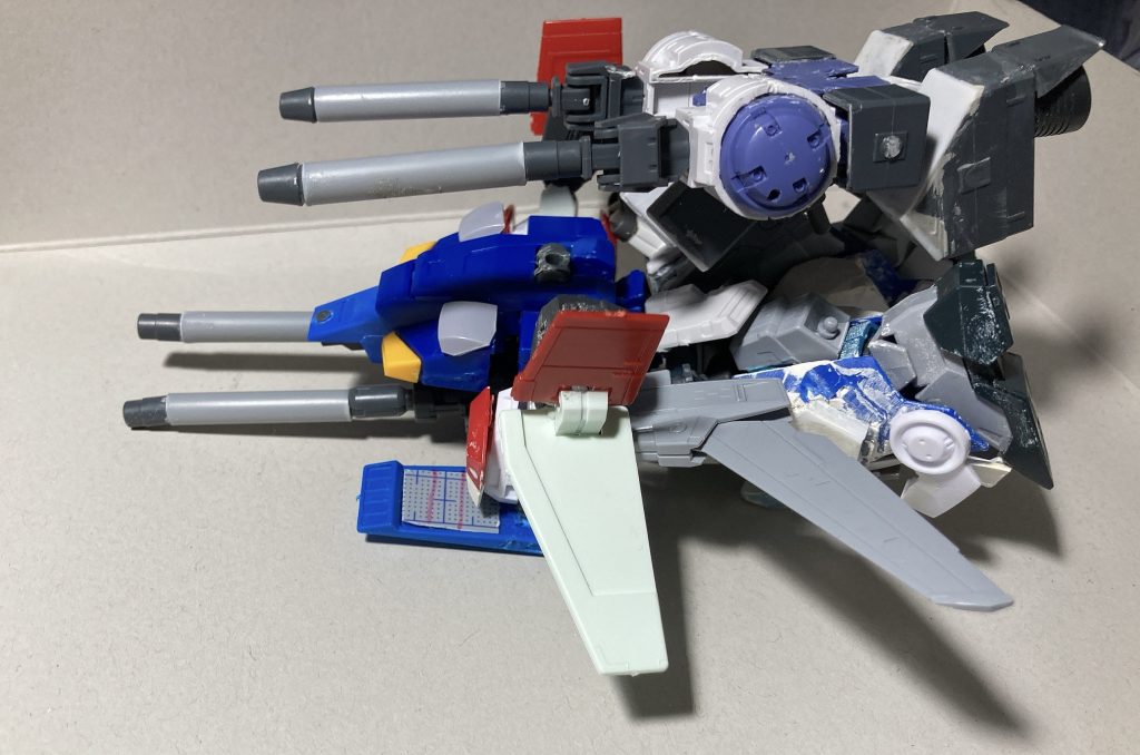 ライフルとキャノンは6mプラパイプに置き換えて迫力を高めました。