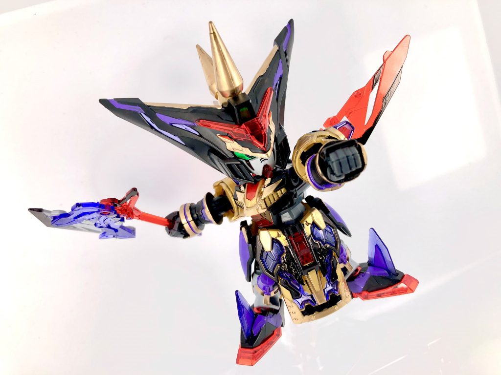 完成です。思っていたよりもプロポーションが良くてカッコいいです。塗り分けも比較的うまく行ったので思わずニヤニヤしてしまいましたw