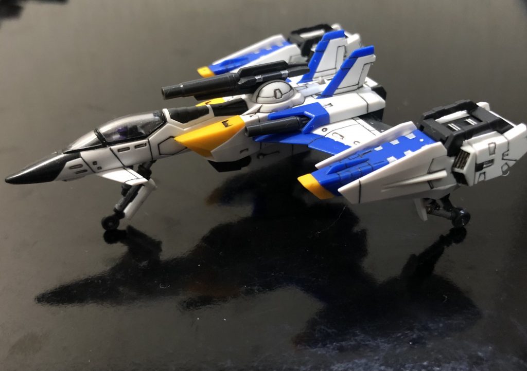 スカイグラスパー特に何もいじる事なく、説明書通りに作って部分塗装だけしました。