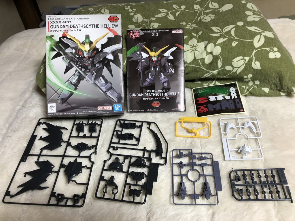 キットはEX-STANDARDらしくシンプル。これだけ部品数が少ないと、むしろ何かやっちゃおうかなっていう気になるのが不思議ですねw元が元だけに成形色でも違和感はありませんが、アレンンジしていきます。