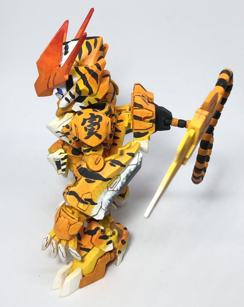 左肩に「寅」を手書きしました🖌