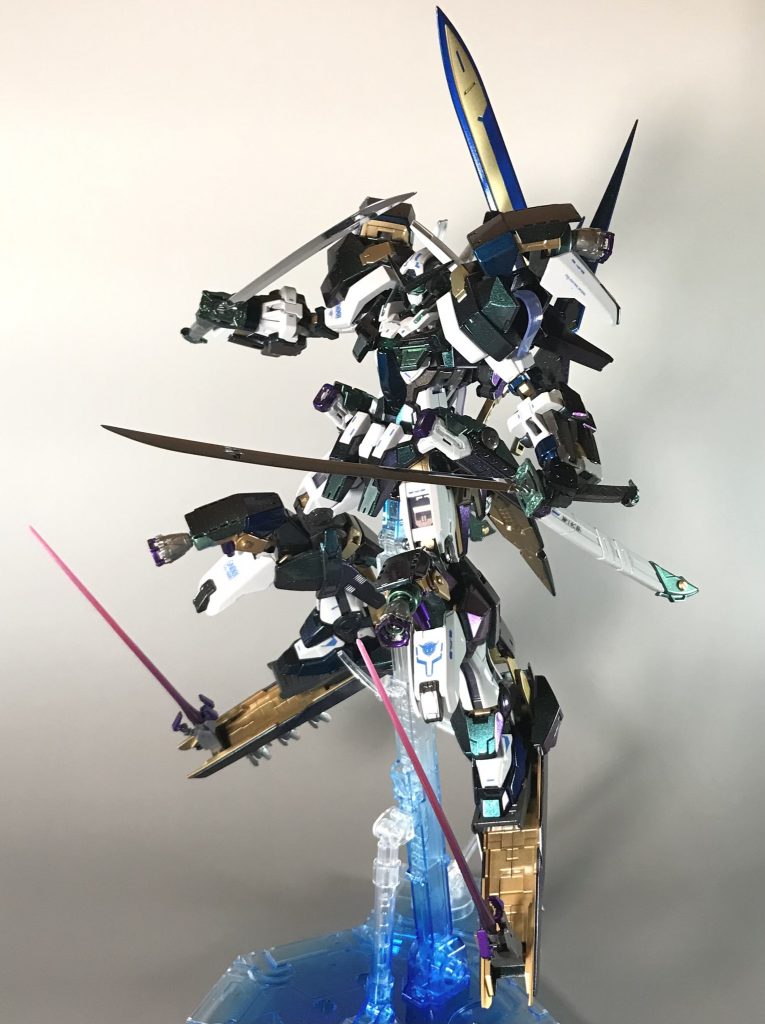 緑がかった青と赤の偏光カラーです　写真だとわかりにくくてごめんなさい　泣