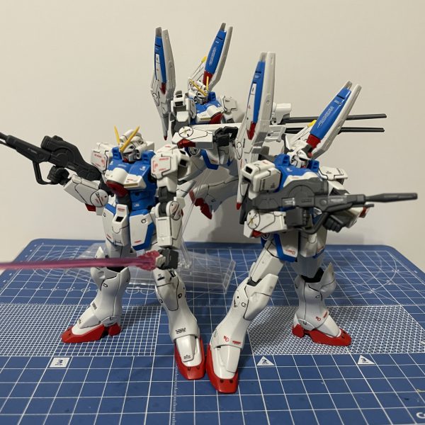 HGUC LM312V04＋SD-VB03A Vダッシュガンダム& LM312V06＋SD-VB03A Vダッシュガンダムヘキサ