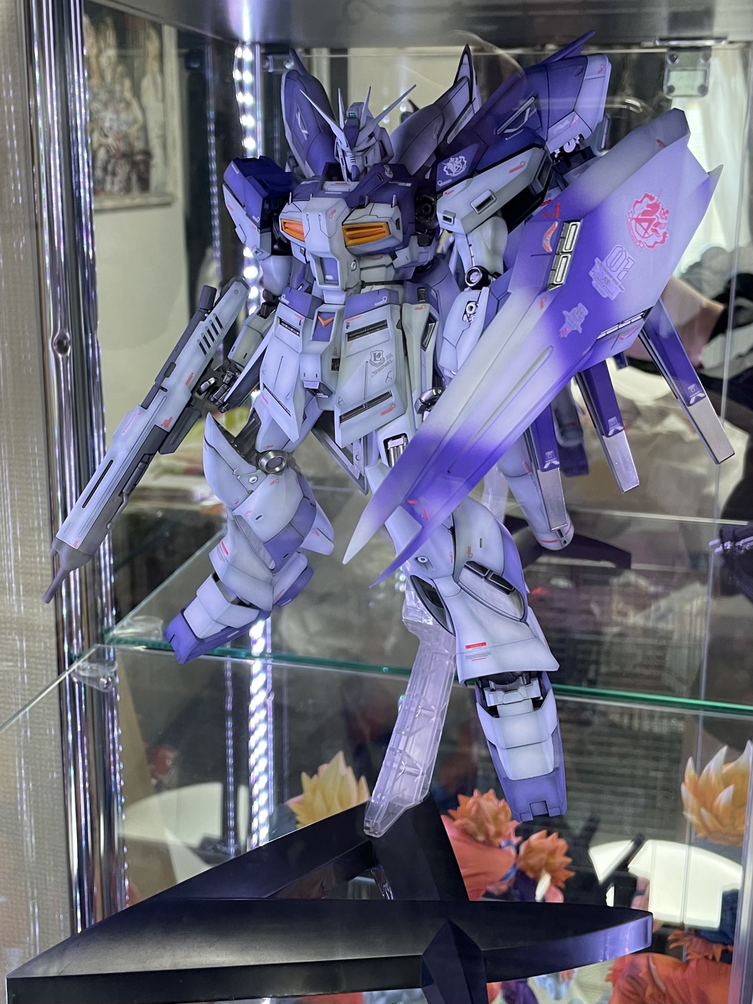 MG Hi-νガンダム Ver.Ka ハイニューガンダム 塗装済み完成品 - 模型 