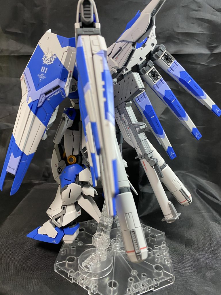 斜め後方から！ノーマルのMG、HGと比べて超絶ハイディテール！