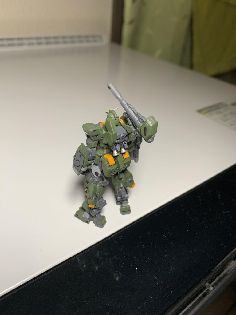 塗装はhgを参考にしました^ ^個人的には満足してます