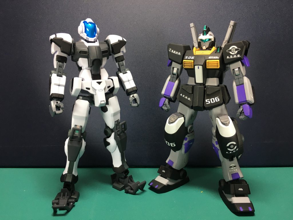 GBSコン開始したばかりの頃に製作・投稿済みのGBN-ガードフレームとともに。こっちは部分塗装で。ジムⅢはがっつり色変えです。