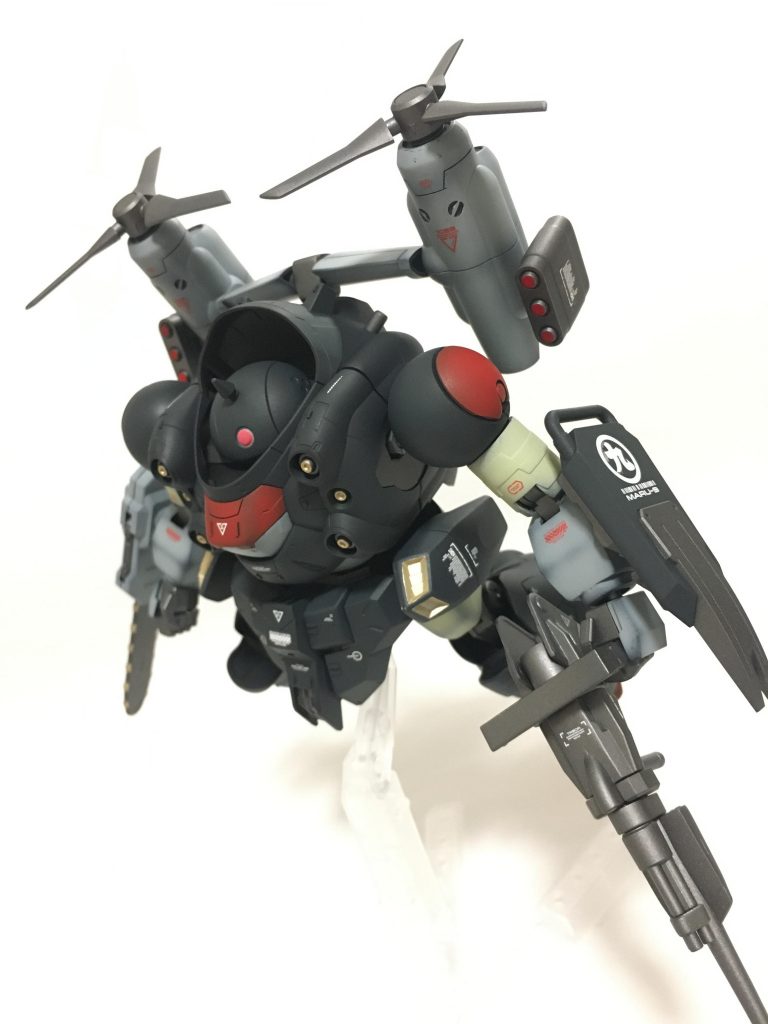 見ての通りで恐縮ですが、ほぼハイモック+ガンダムグシオン+ビルドシリーズ強化パーツで構成されています。その他の細かいパーツは余剰パーツやジャンクパーツを使用しています。