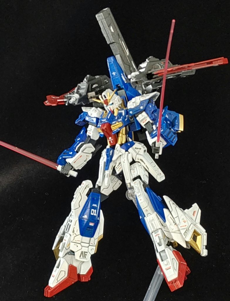 サーベルは腰に2つあります