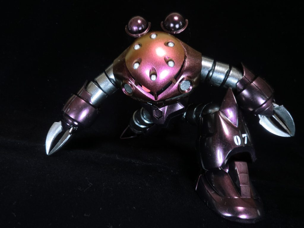 ジャブローに散るの場面をポージング