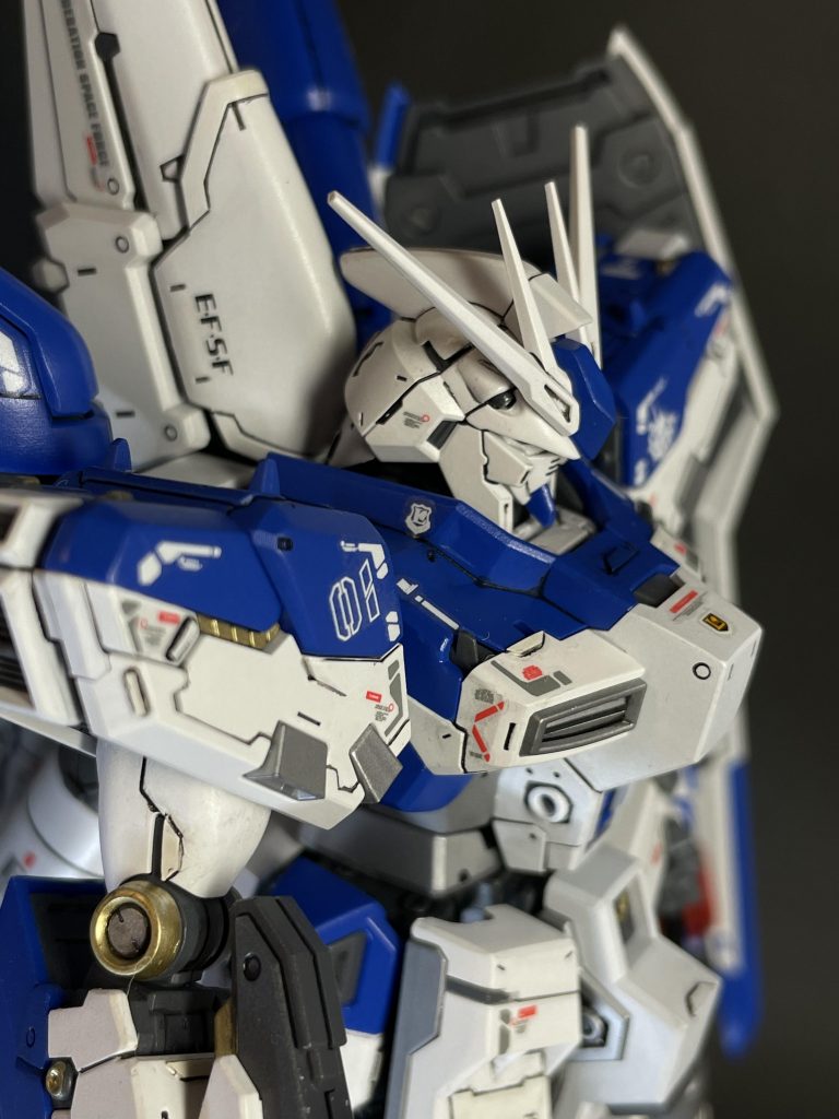 デカールはキットに付属のモノではなく、キットの発売後に、別にあらためて発売された水転写のデカールにしました。やはりこちらの方が出来上がりが気持ちいいです(個人的感想)