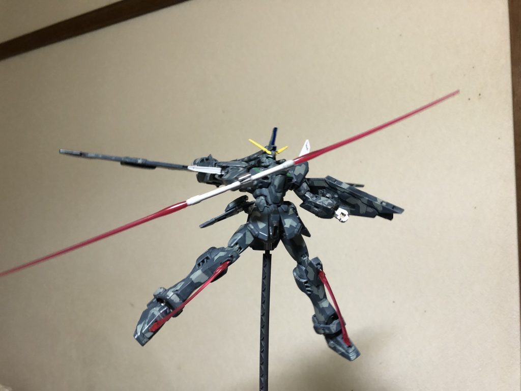 筆塗りに初めての迷彩たのしかった！デカールとかは特になし！