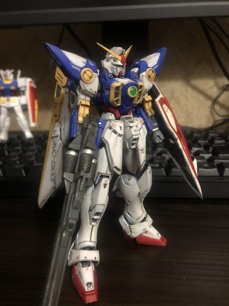 2-1 RG ウィングガンダム　成形色仕上げ–2枚目/制作者：ましひこ