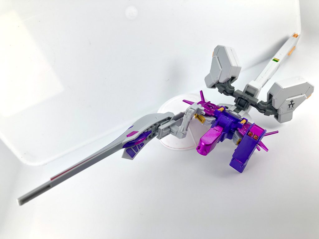 ちょっと傾けて箱絵風に。ロングレンジキャノンも相まって普通に強そうw