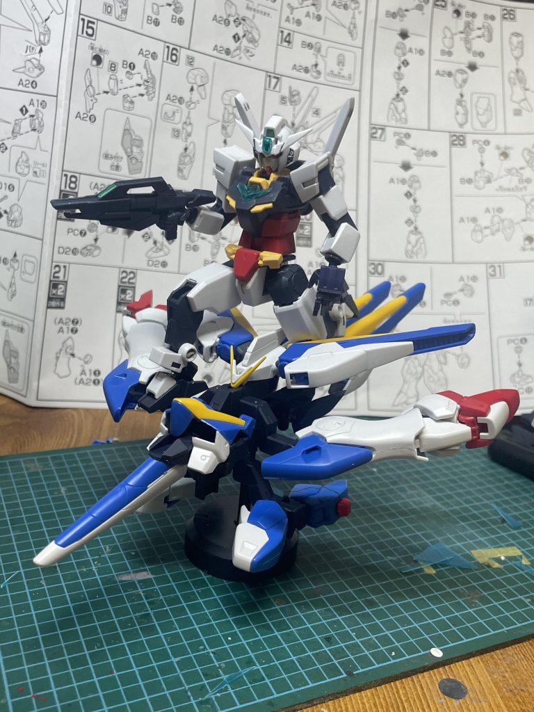 コアガンダムは何もいじってないので他アーマーを流用可能V2アーマーはちゃんとサポートメカになります(。╹ω╹。)