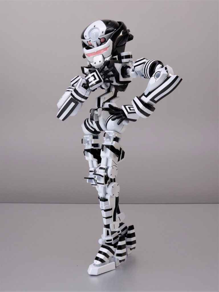 ダダモア(いつものフェイス)フェイスチェンジしても頭部しか変わらないので、スペックは何も変わりません。