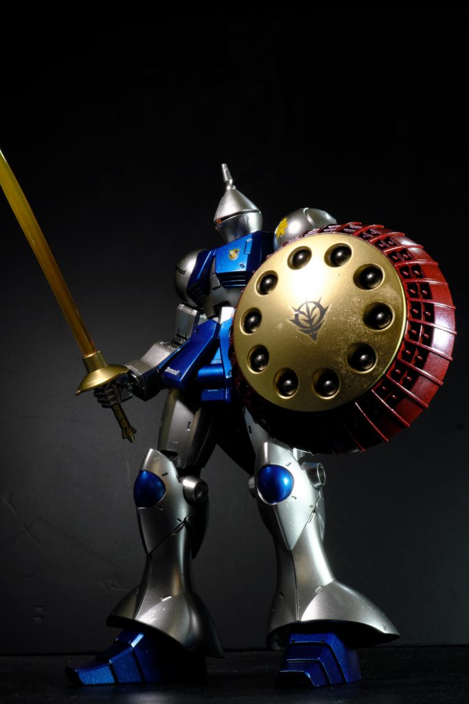 マ・クベと壺–3枚目/制作者：アーノルド郷田