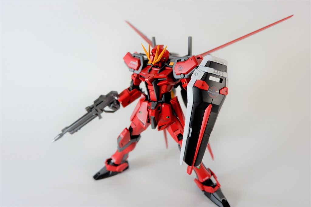 ストライクの頭部をつけてパシャリ こらそこ、こっちがいいとか言わない