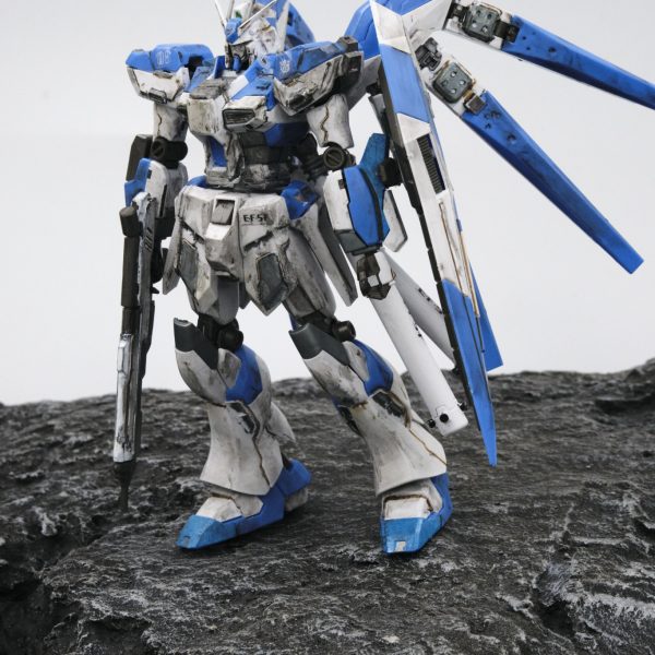 Hguc hi-νガンダム