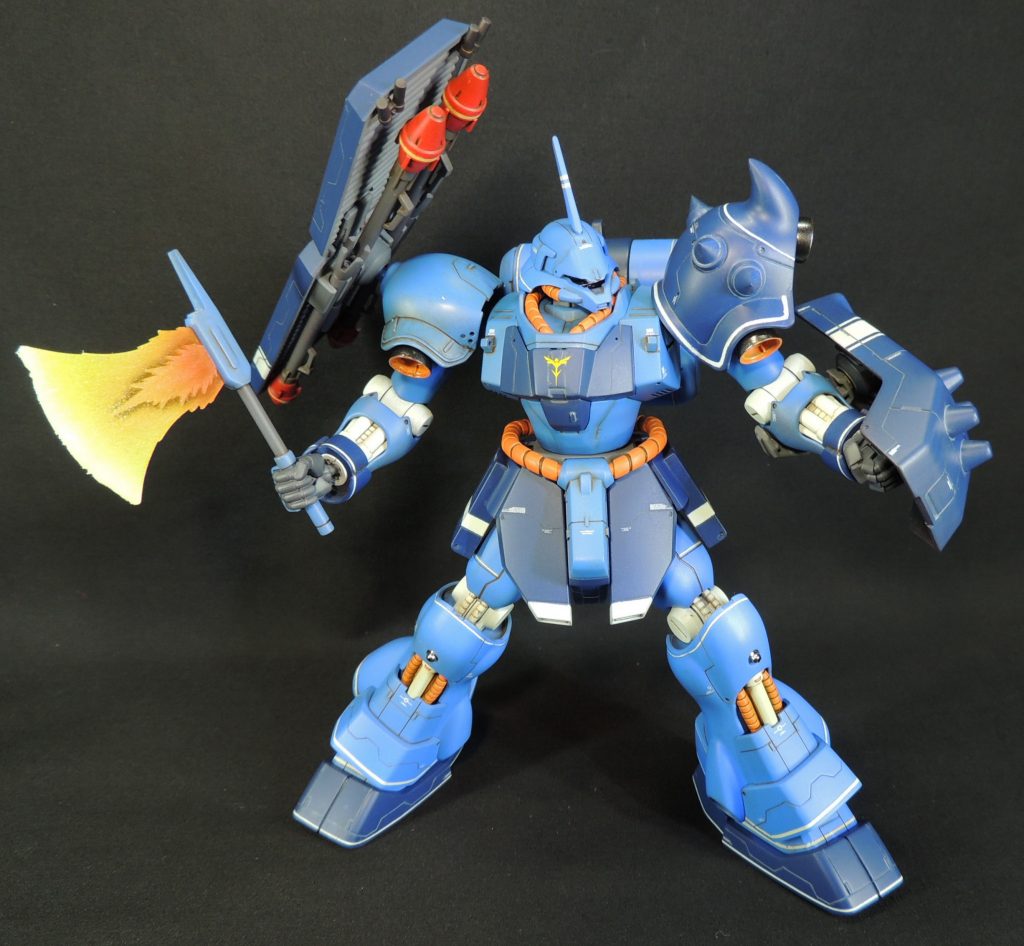 シールドを左右入れ替えて装備できるよう改造しました。白兵戦に特化したタイプという設定です。