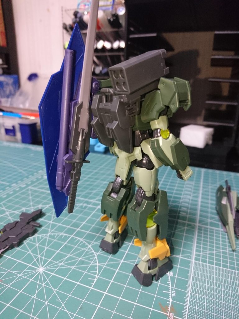 ゼルトザームのバスターランチャー(？)を装備しました