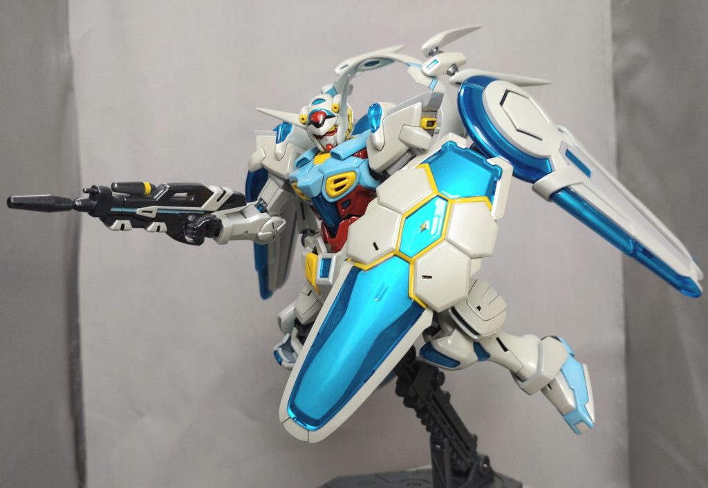 あ、肩の稲妻マークはダサいので埋めました