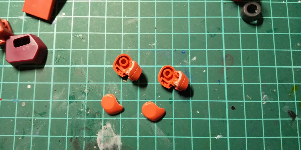 永遠の蒼さんでしたか、参考にさせて頂いて「エナメル割り」をやってみました。一応できましたよっ!!