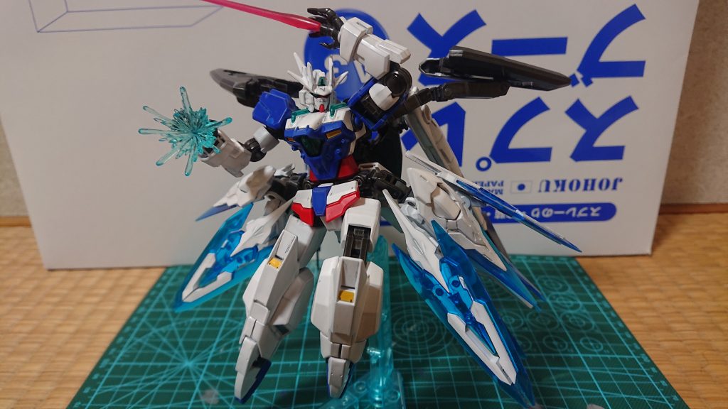 ガンダムレギルスをマニピュレーターをベースに、ガンダムバルバトスルプスのクロー・マスターガンダムのフィンガー機構を取り入れた『マルチプル・マニピュレーター』は、ビーム砲の出力を調整する事により、パルマピオキーナやビームセイバー、ビームマシンガンにビームシールド等の攻防のアクションを獲得。其の反面、多くの選択肢が有るが故に、格上との戦いでは選択肢を絞り込みながら、戦う事が必要になる。